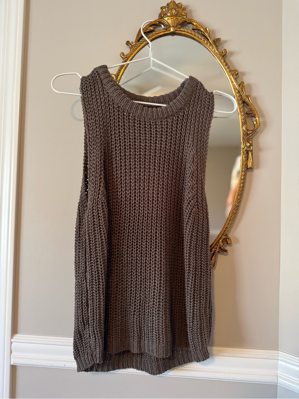 Gentle Fawn Sleeveless Chunky Crew Sweater - Brown